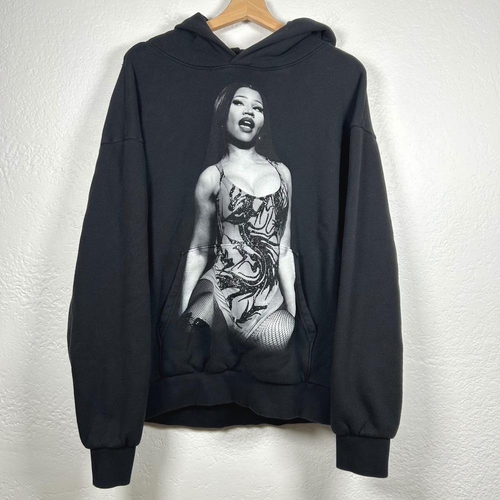 Nicki Minaj Pink Friday 2 World Tour Graphic Black Hoodie Unisex Size L